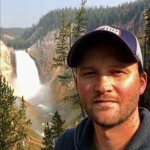 Meet your Posher, Adam